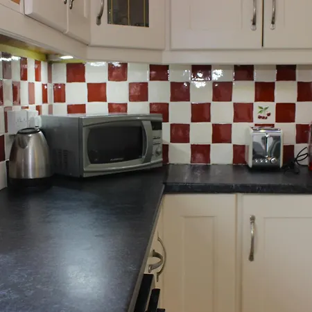 펜션 Family Home, 20 Mins From Youghal *