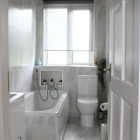 Family Home, 20 Mins From Youghal Дом отдыха