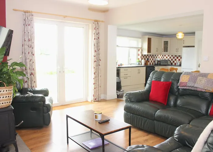 Family Home, 20 Mins From Youghal * Killeagh