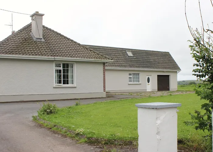 Vakantiehuis Family Home, 20 Mins From Youghal